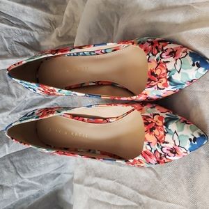 Kelly & Katie floral heela